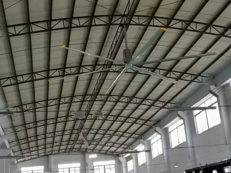 工业大吊扇_大型风扇_南海门窗生产工厂工业大风扇安装案例