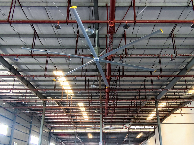 工业风扇_广东大型吊扇厂家_工业大风扇在厂房车间里适合什么时候使用？